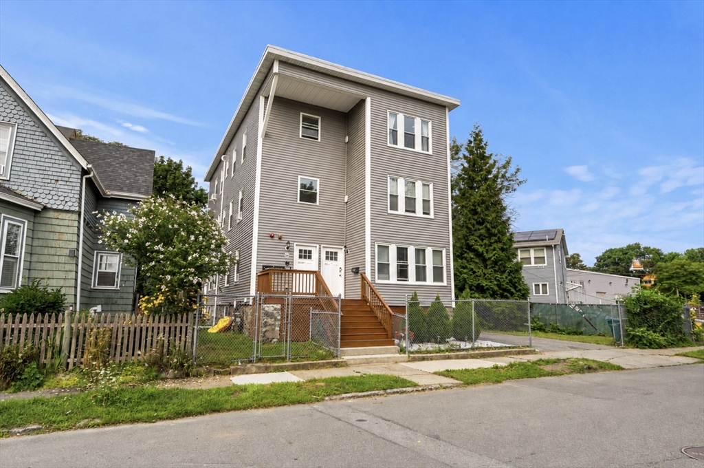 84 Burrill Ave # 3 Property Photo 1