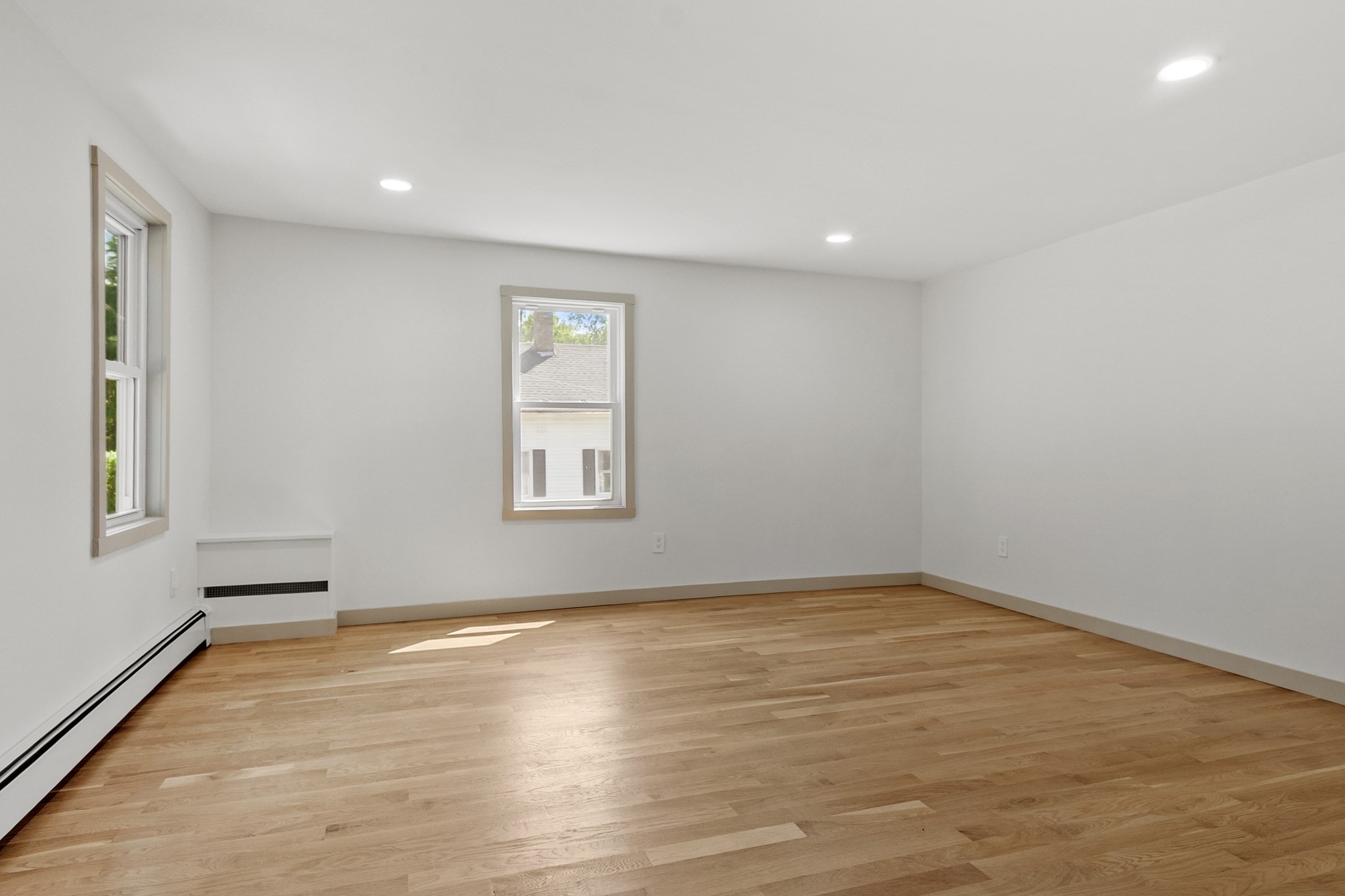 25 Main St Property Photo 4
