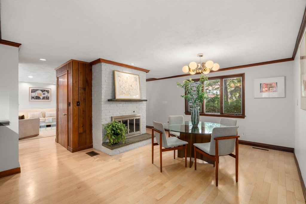 341 West St Property Photo 8