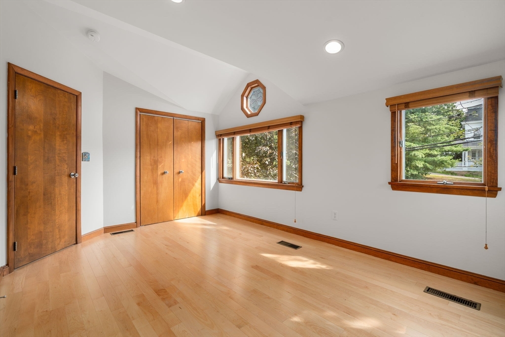 341 West St Property Photo 34
