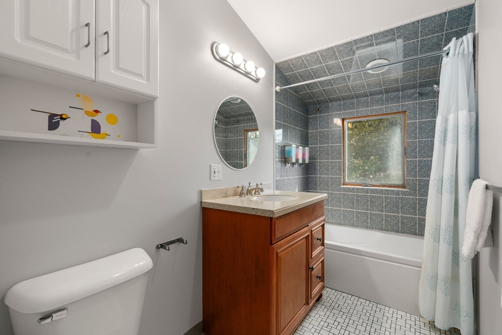 341 West St Property Photo 35