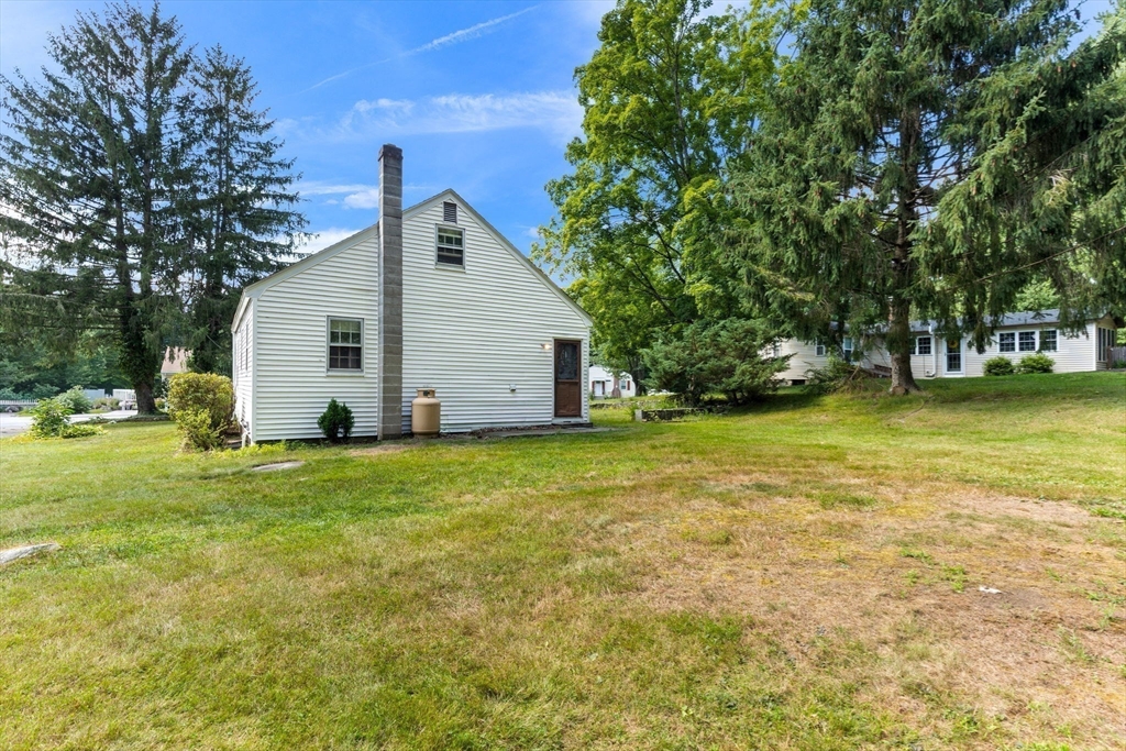 41 Everett St Property Photo 22