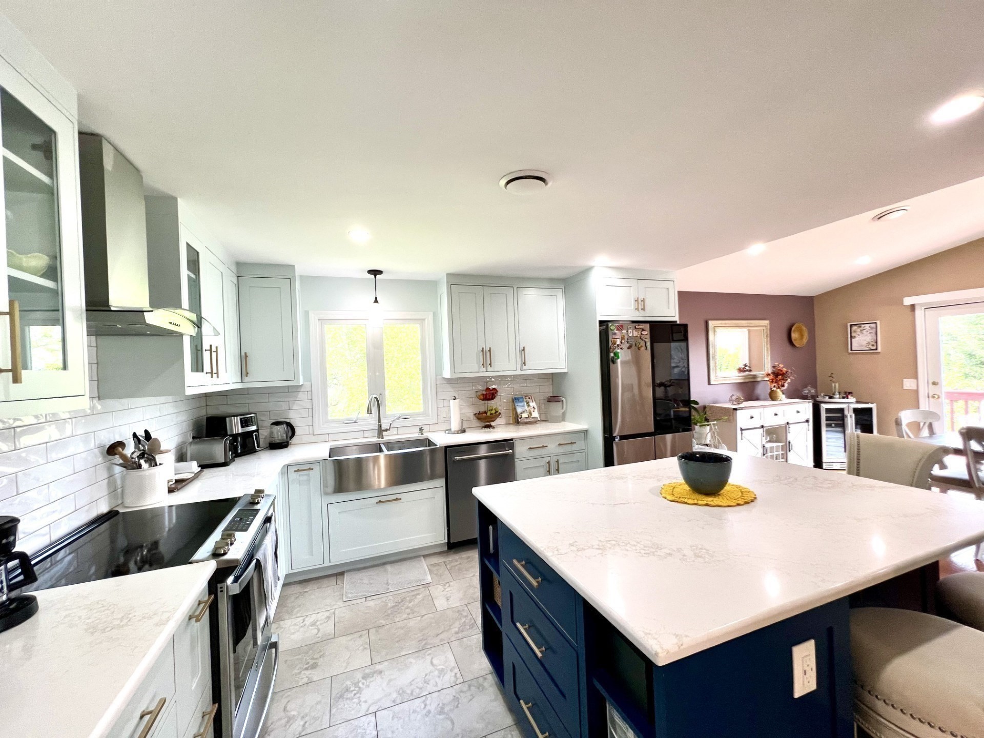 27 Hill St Property Photo 18