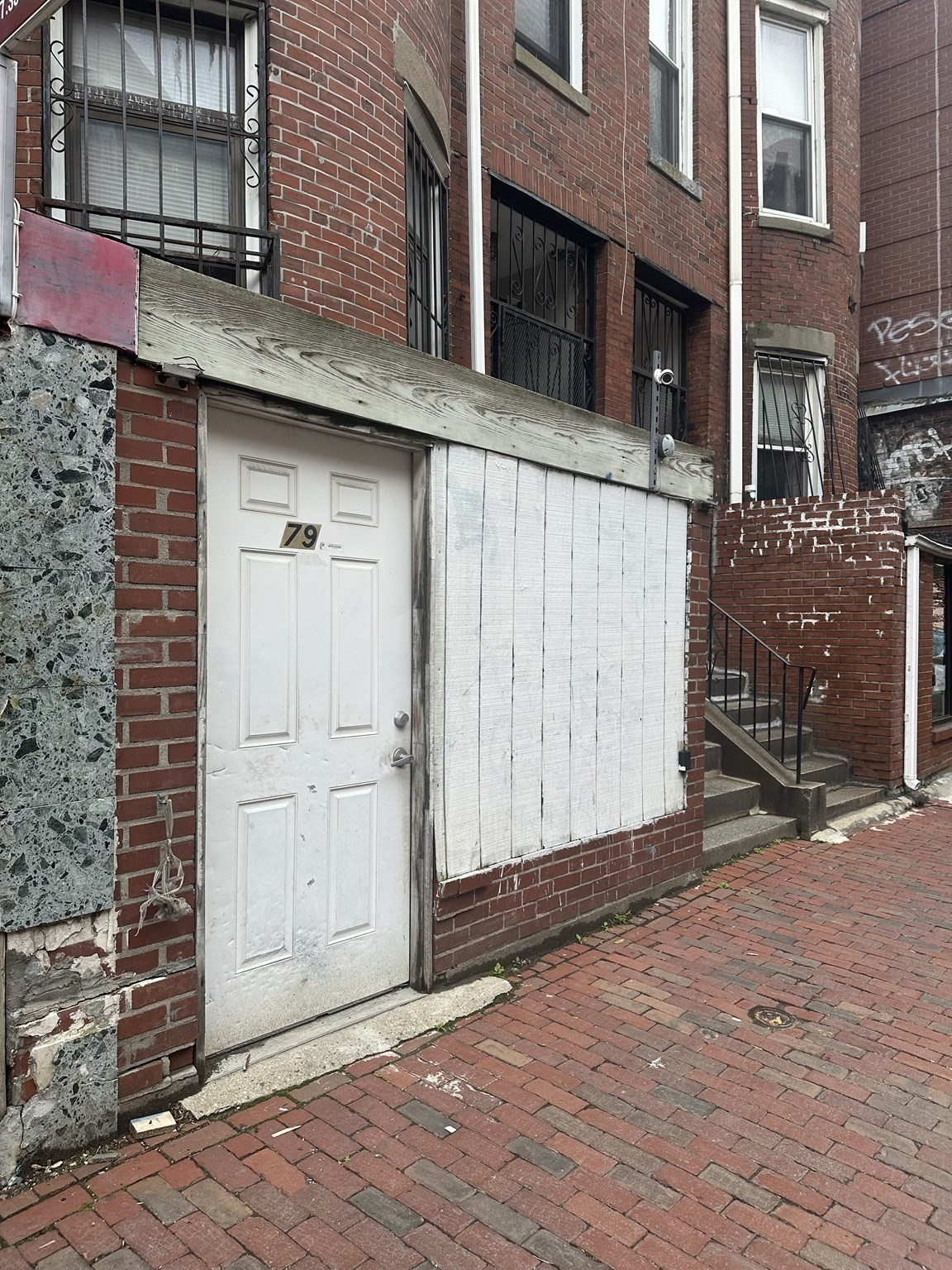 79 Tyler St Property Photo 1