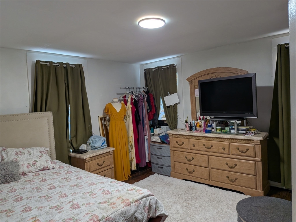 258 Washington Street Property Photo 7