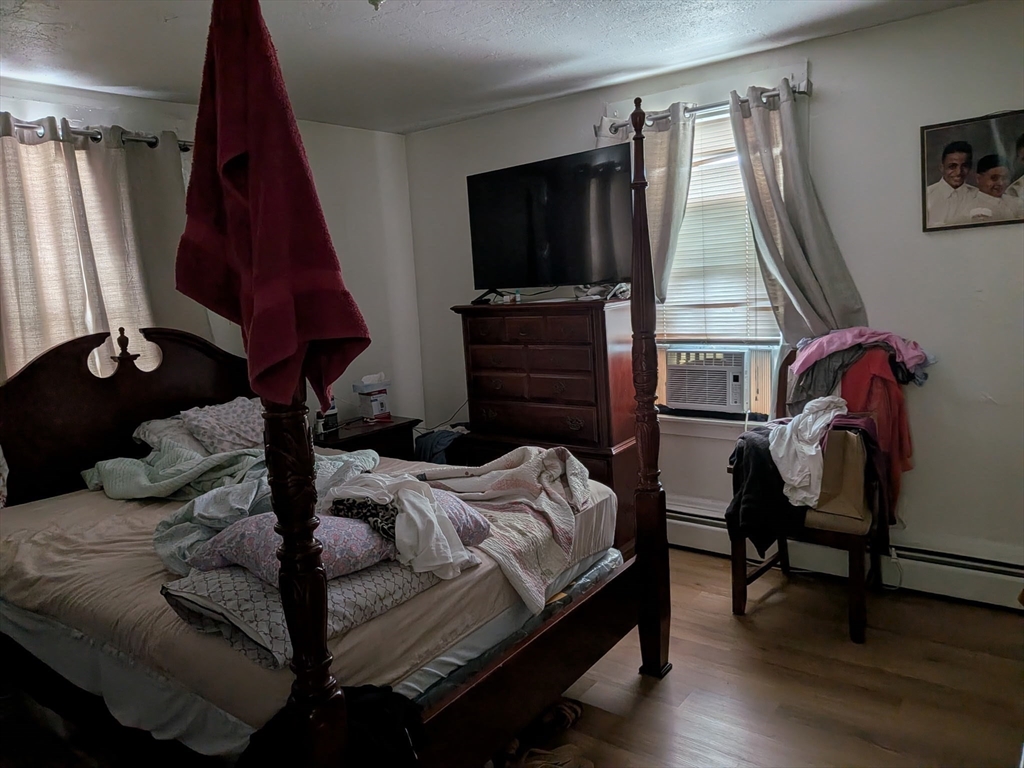 258 Washington Street Property Photo 10