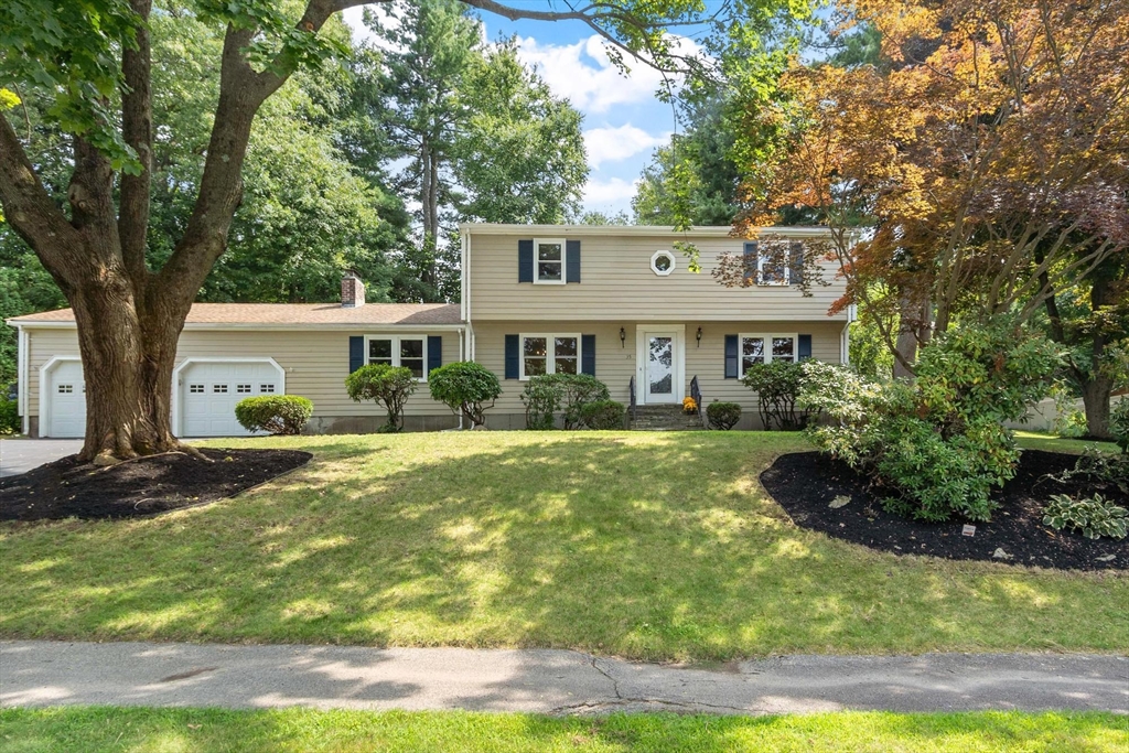 35 Longfellow Rd Property Photo 1