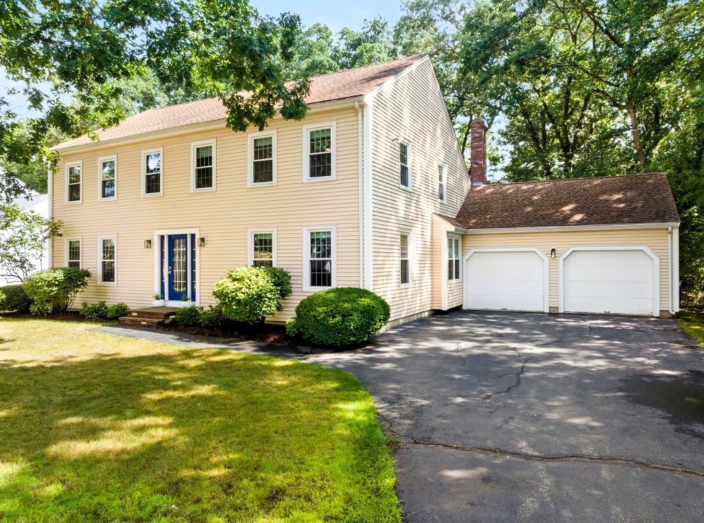 14 Dotty Ann Dr