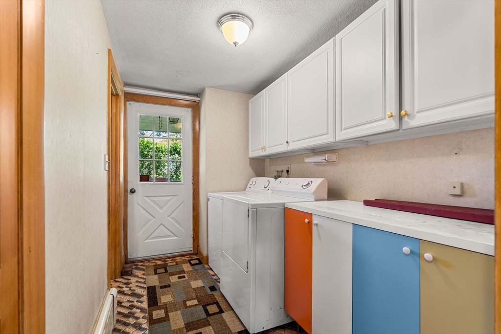 76 Cushing Ave Property Photo 21
