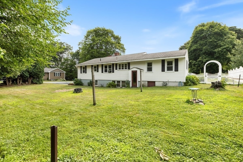 50 Fernwood Ave Property Photo 34