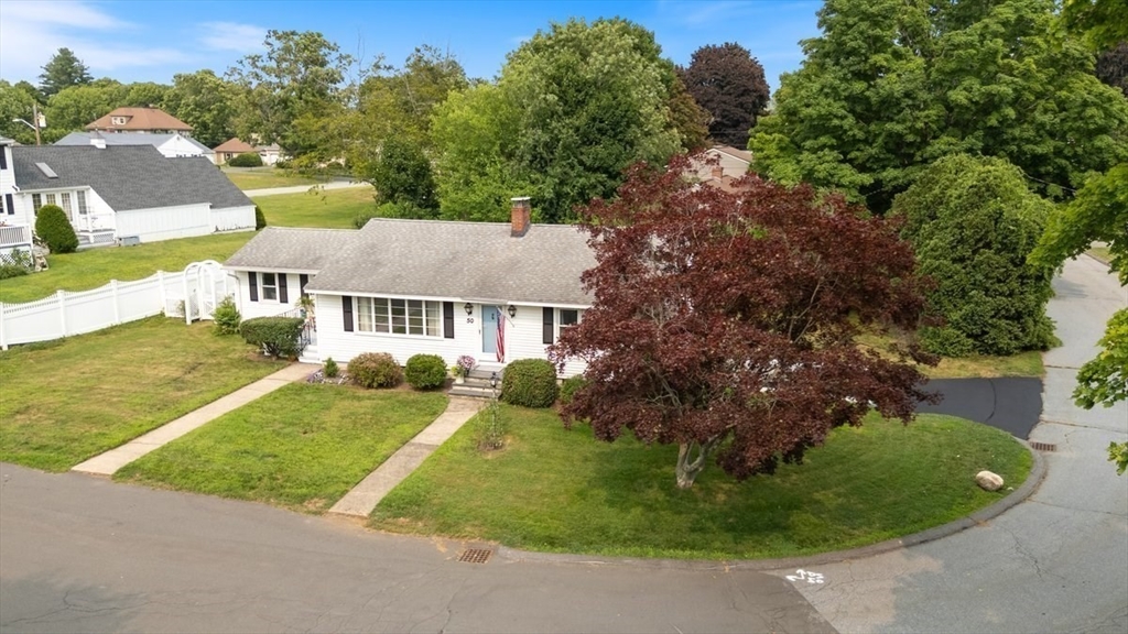 50 Fernwood Ave Property Photo 38