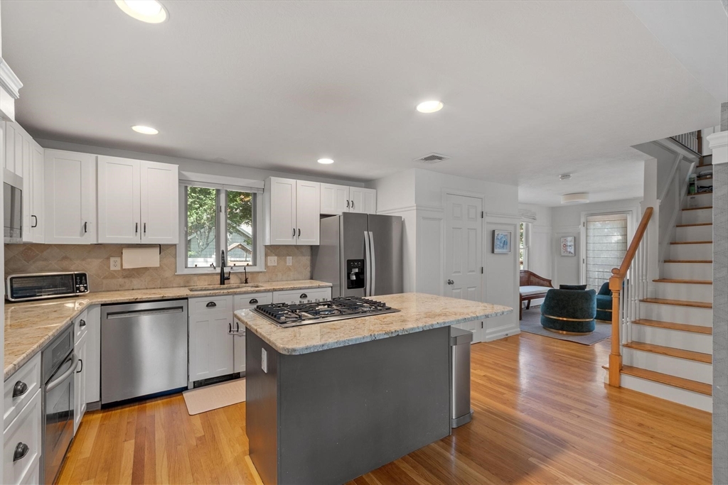 55 Fairview Street Property Photo 7