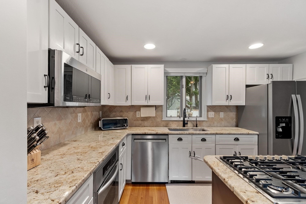 55 Fairview Street Property Photo 11