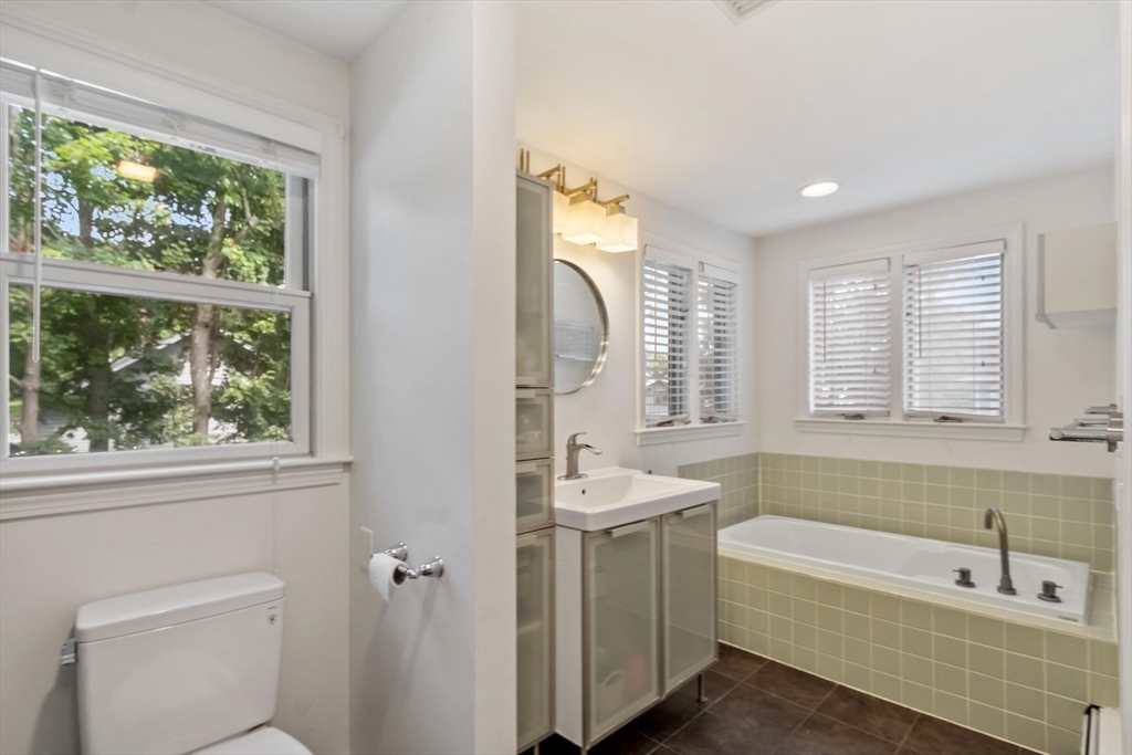 55 Fairview Street Property Photo 24