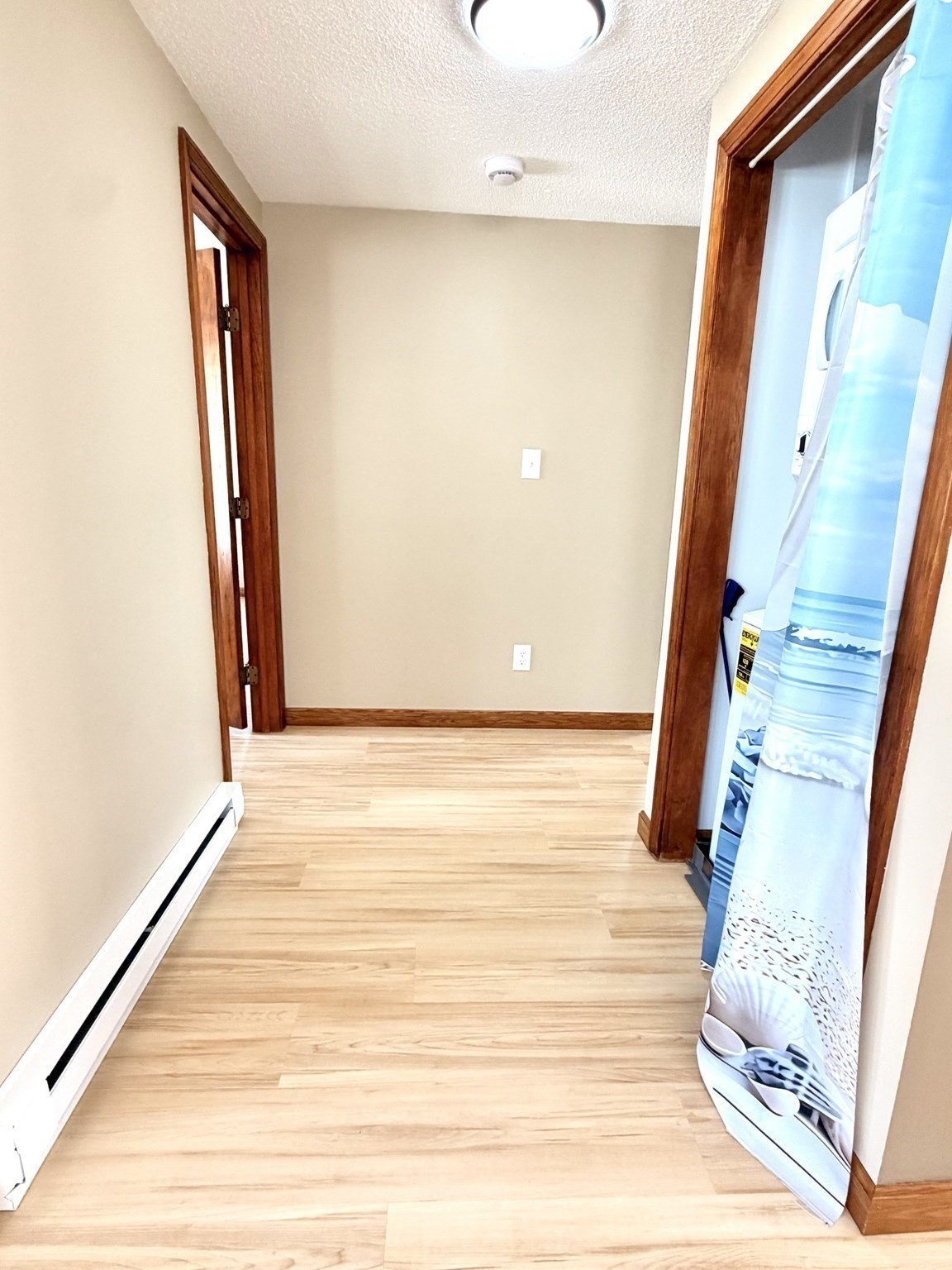 590 N End Blvd # 4 Property Photo 14