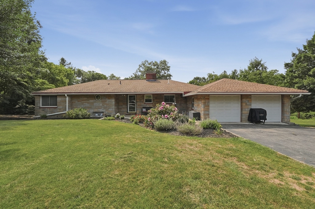 663 Orchard St Property Photo 1