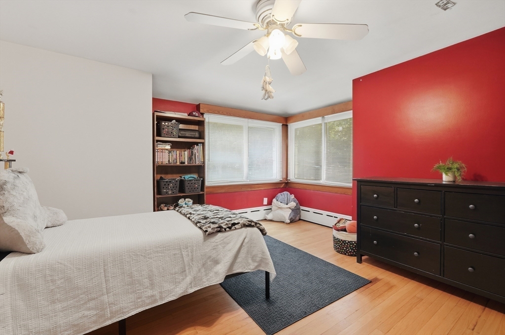 663 Orchard St Property Photo 13