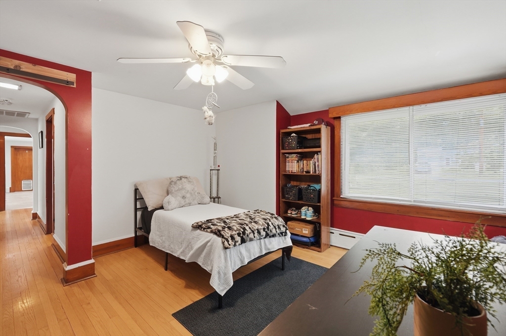 663 Orchard St Property Photo 14