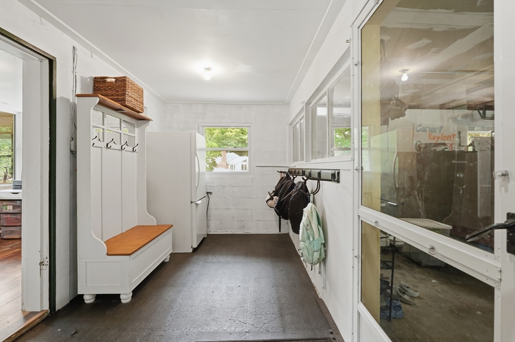 663 Orchard St Property Photo 20