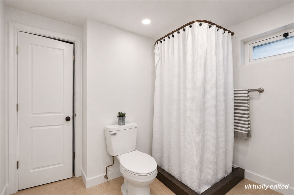 663 Orchard St Property Photo 29