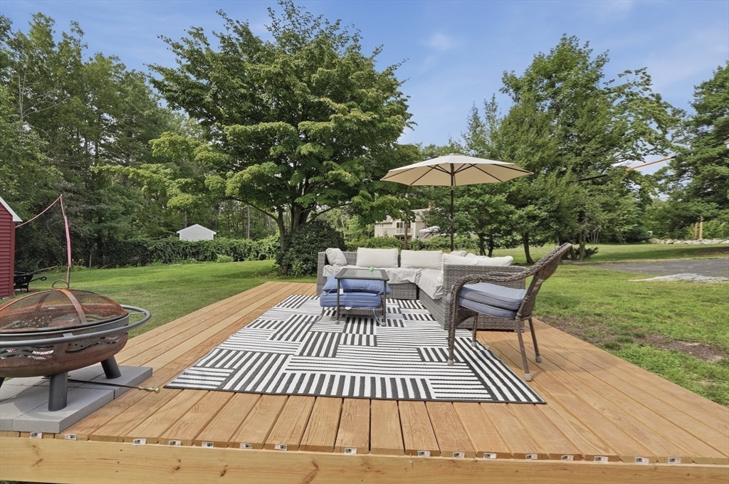 663 Orchard St Property Photo 31