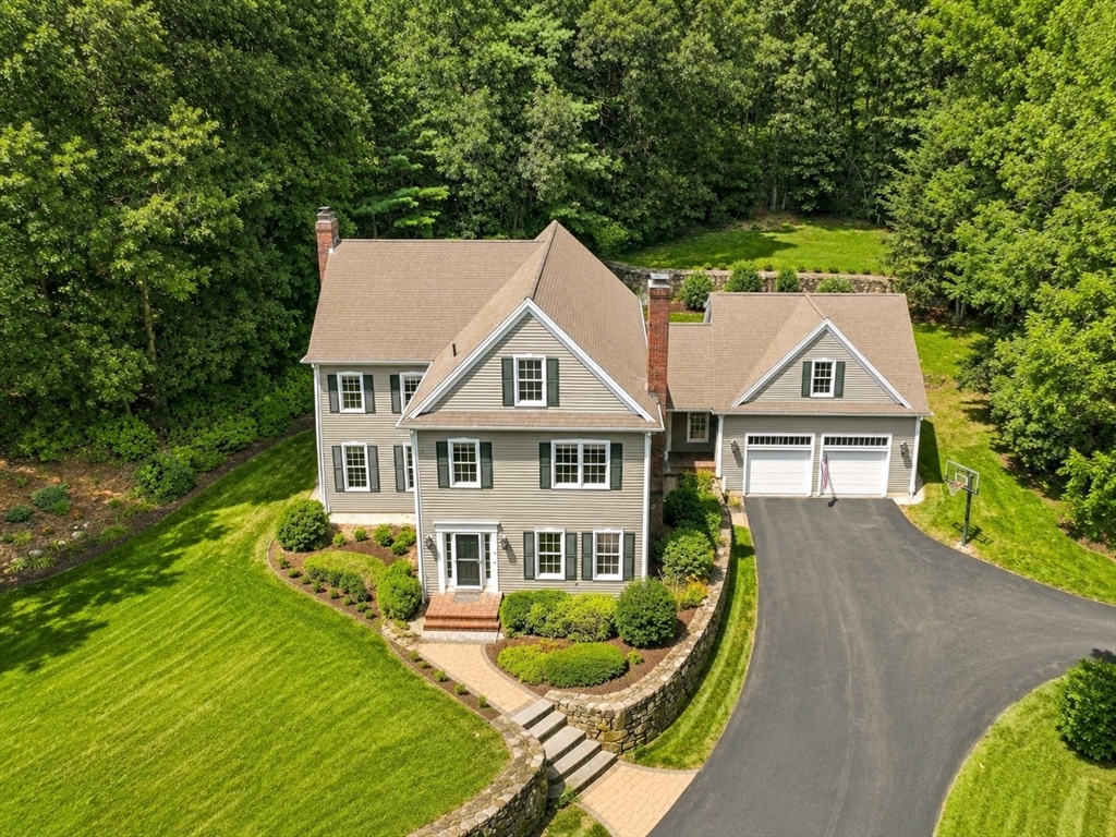 3 Graystone Way