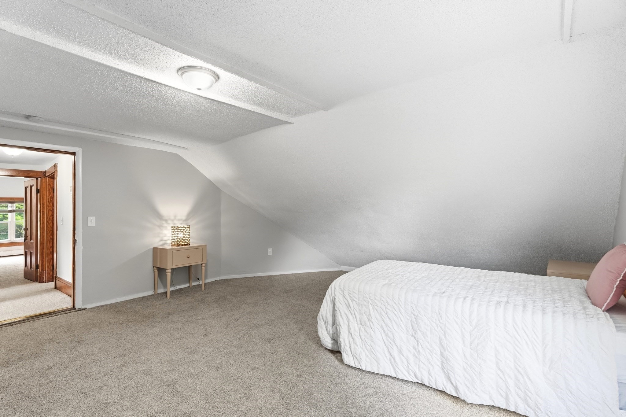 201 Nesmith Street Property Photo 25