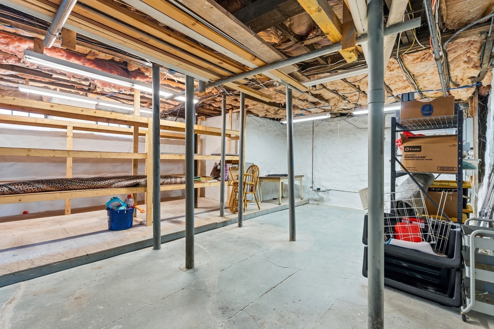 201 Nesmith Street Property Photo 33