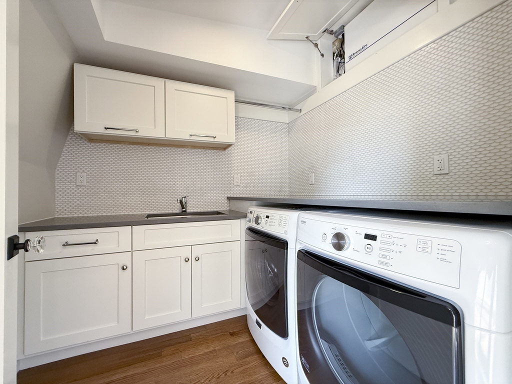 35 Willard St Property Photo 19