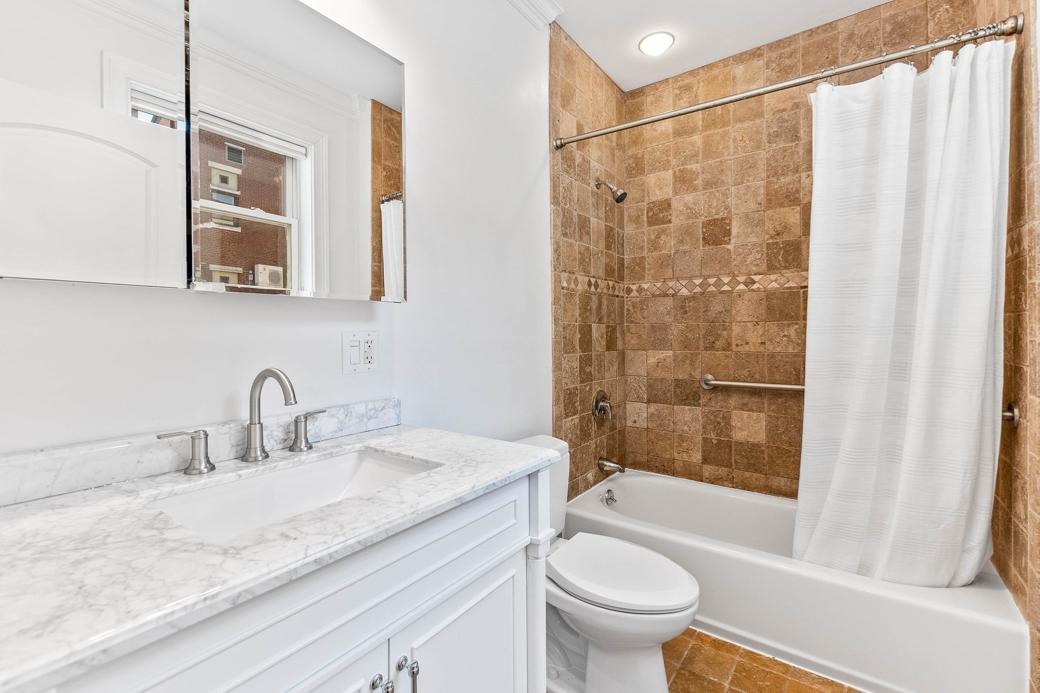 24 Custer St # 1 Property Photo 15
