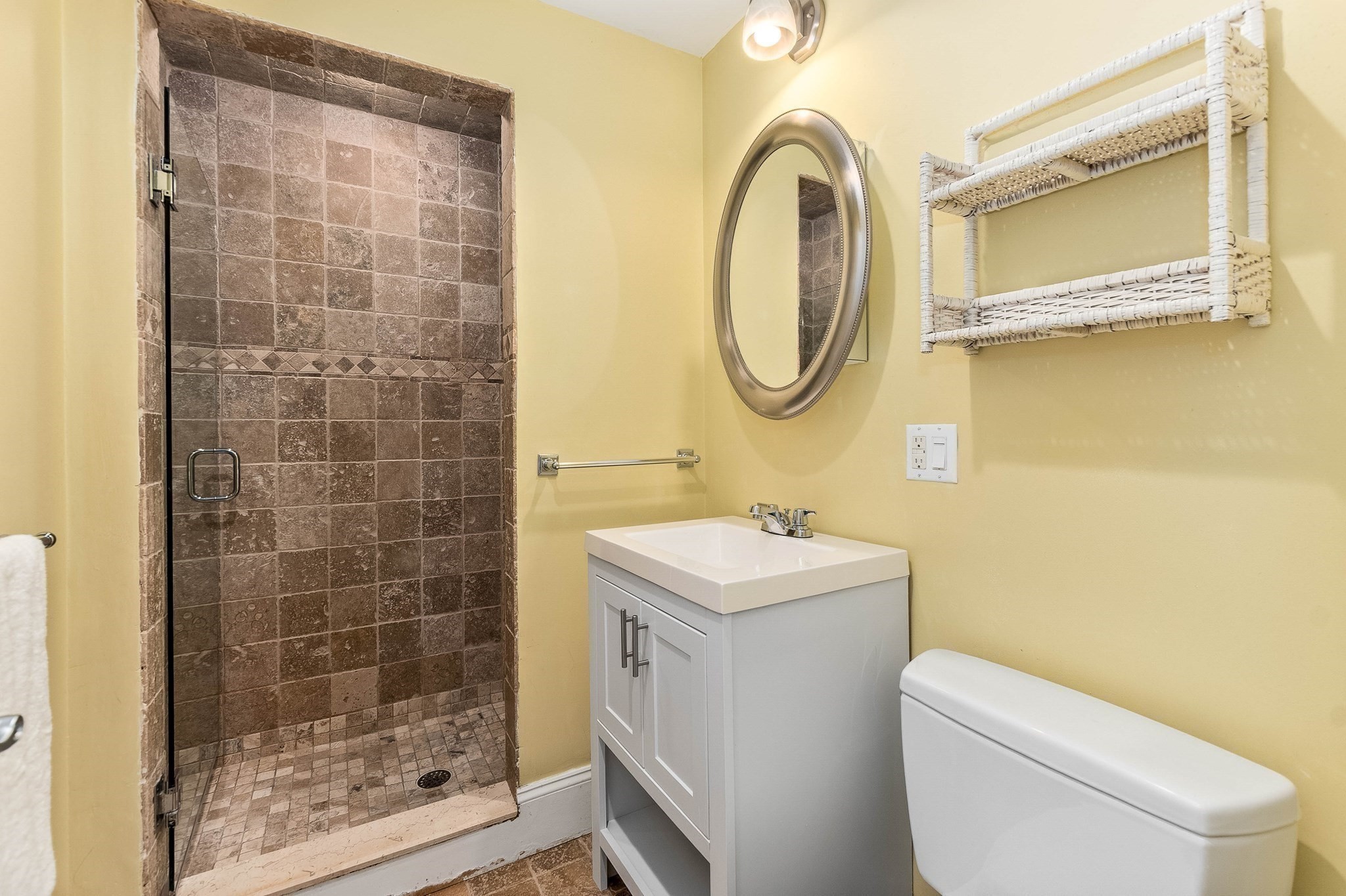 24 Custer St # 1 Property Photo 20