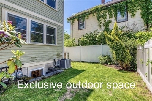 24 Custer St # 1 Property Photo 23