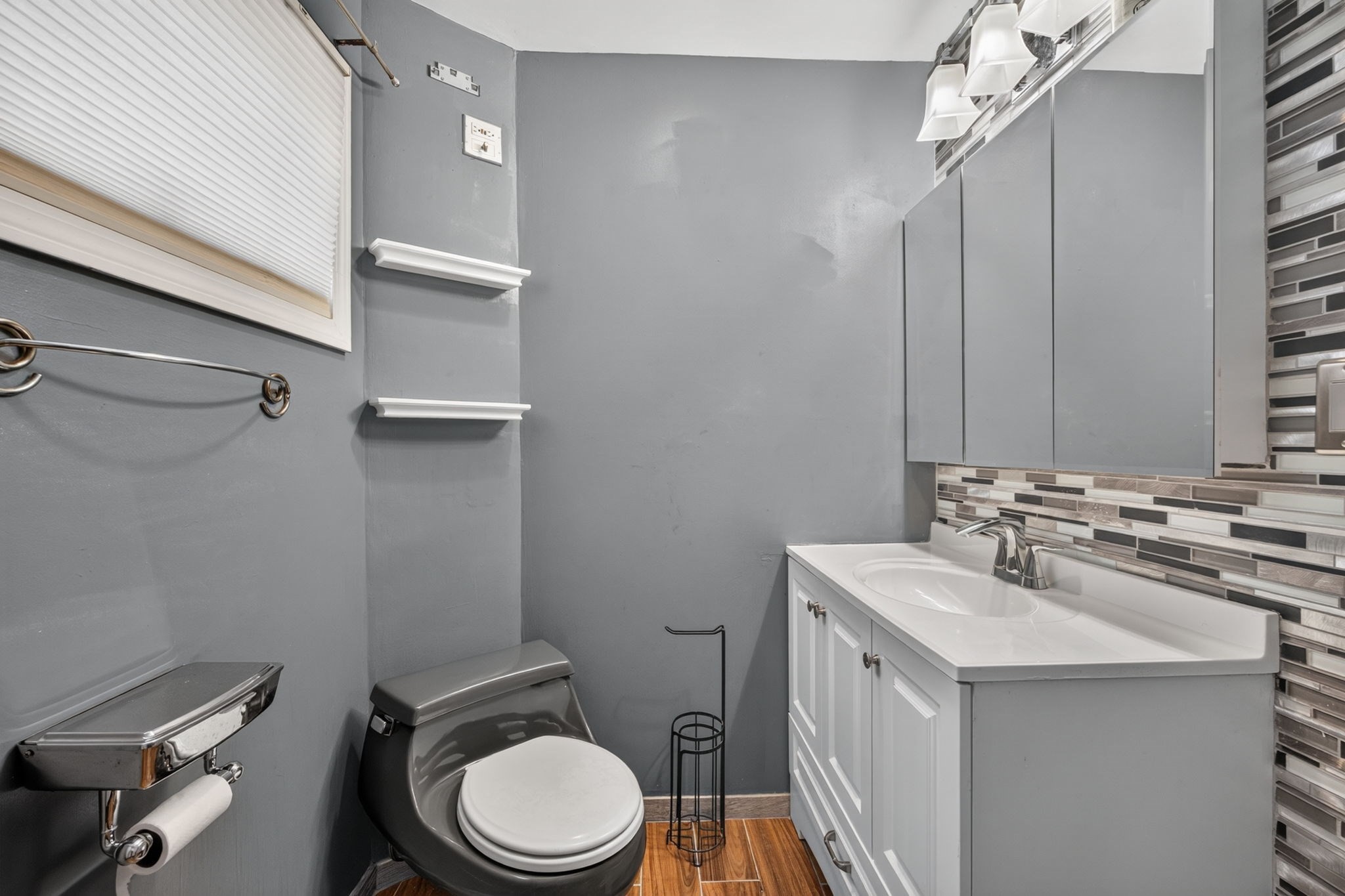 18 Henry St Property Photo 20