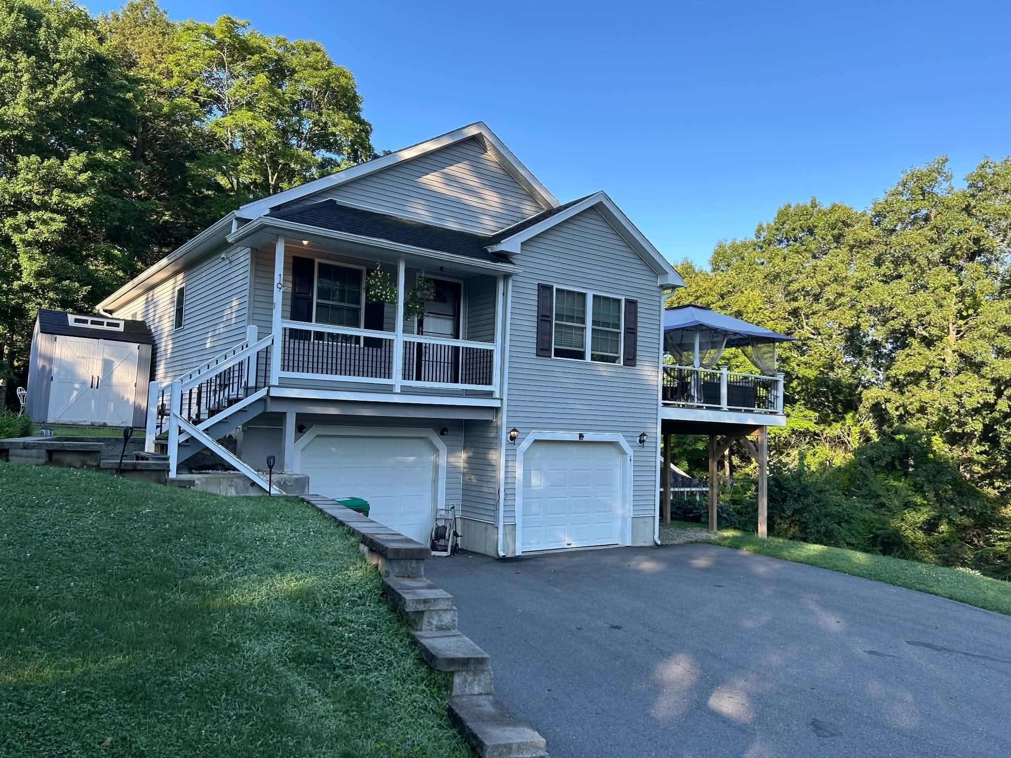 19 Chipman St Property Photo 1