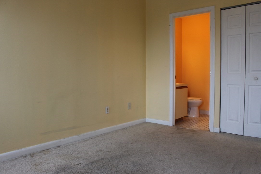 12 Walnut St # 1 Property Photo 13