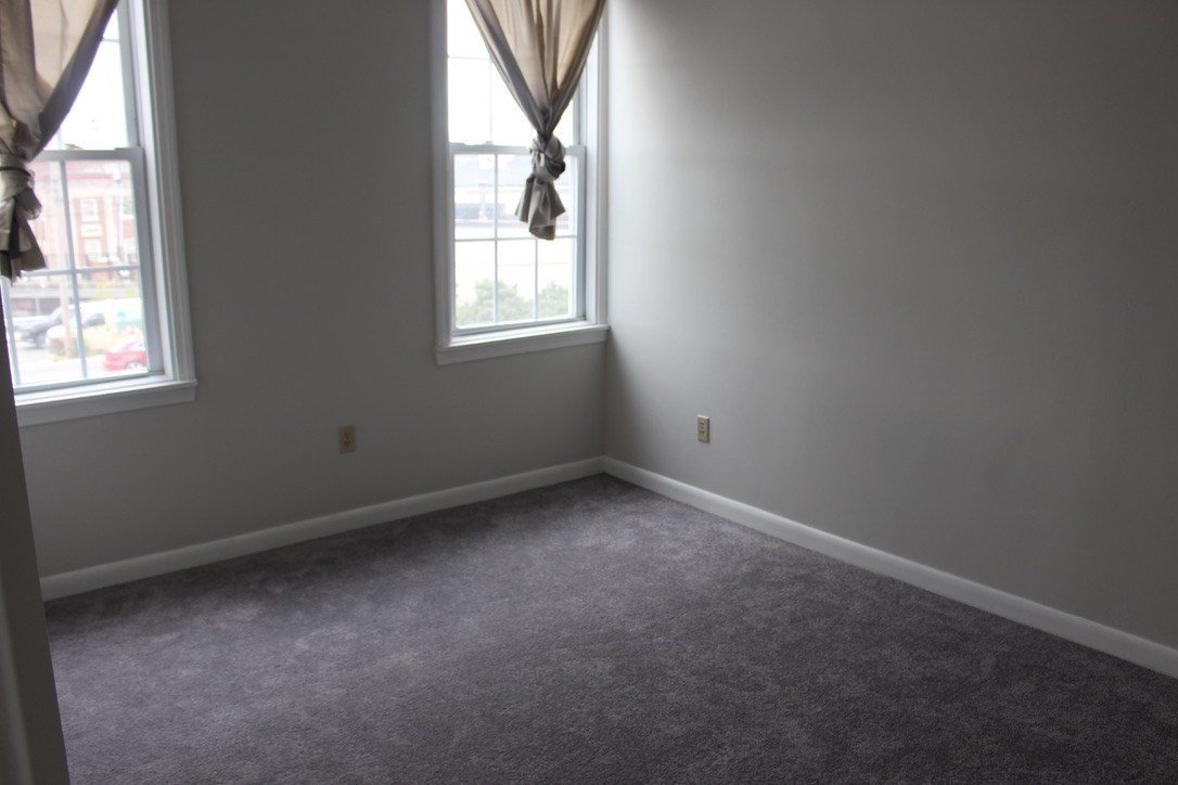 12 Walnut St # 1 Property Photo 18