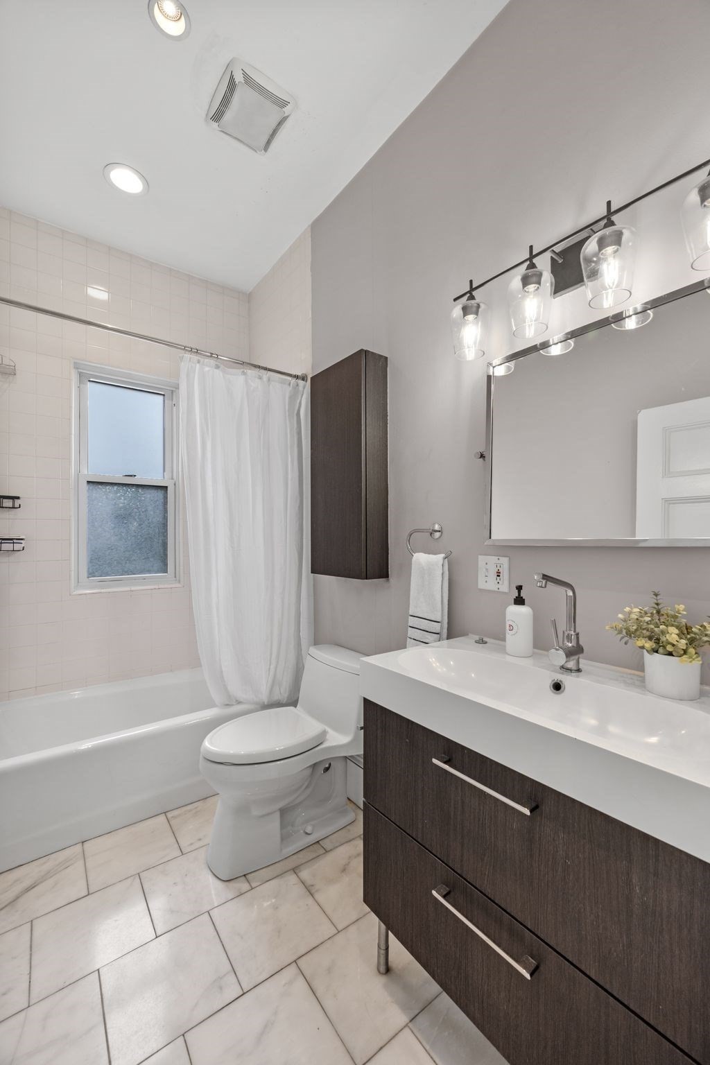 21 School St # 1l Property Photo 16