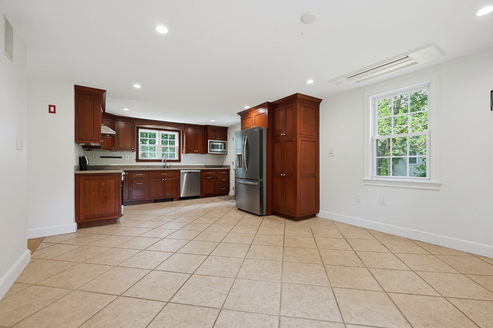 50 Rustic Rd Property Photo 16