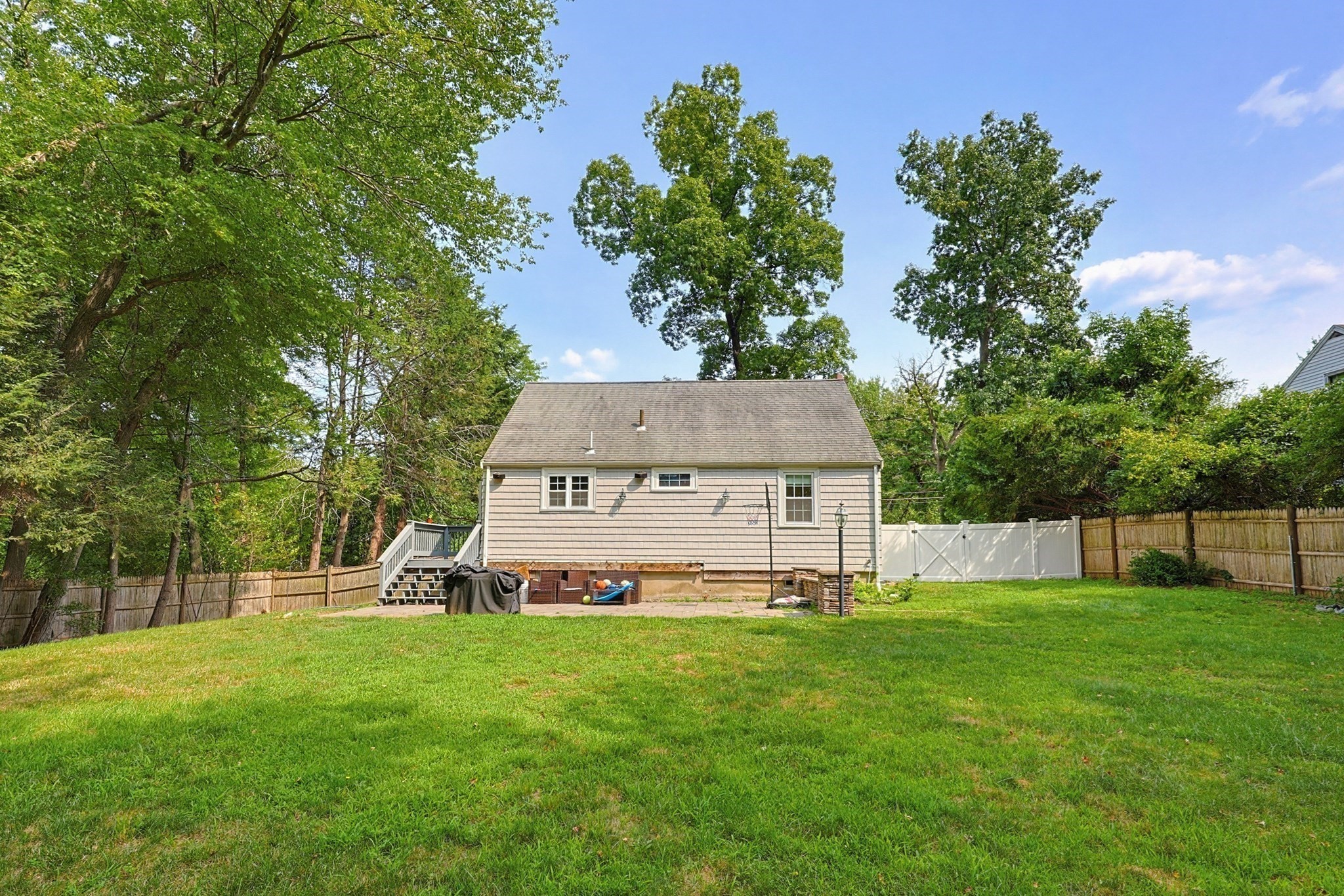 50 Rustic Rd Property Photo 37