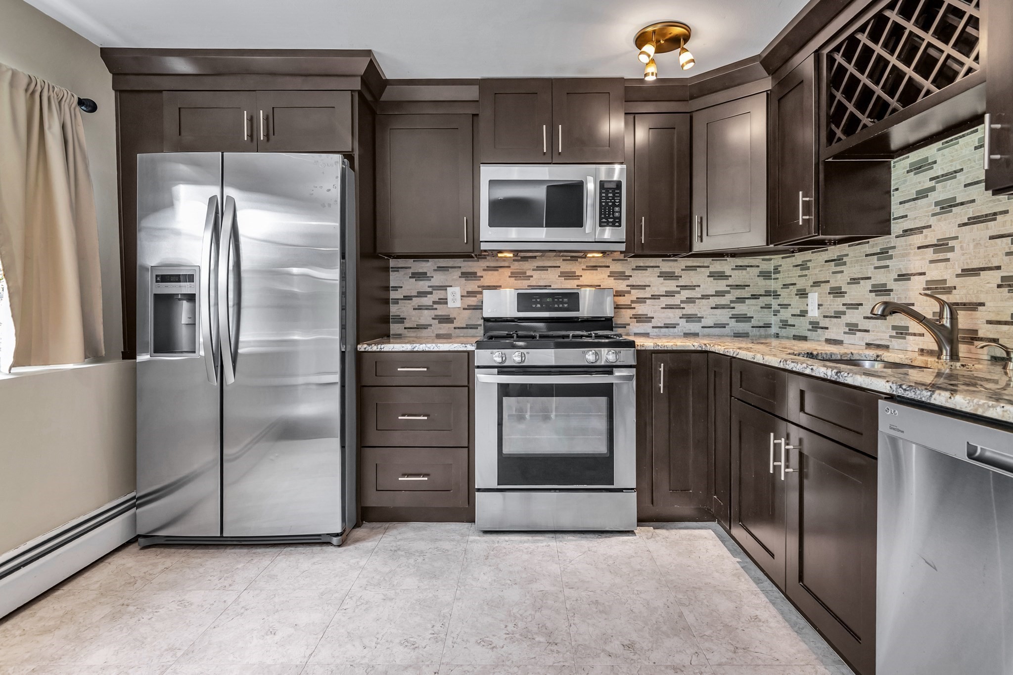 55 Fernview Ave # 8 Property Photo 3