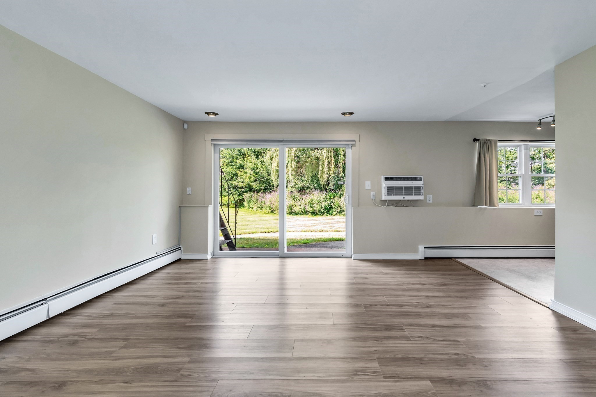 55 Fernview Ave # 8 Property Photo 8