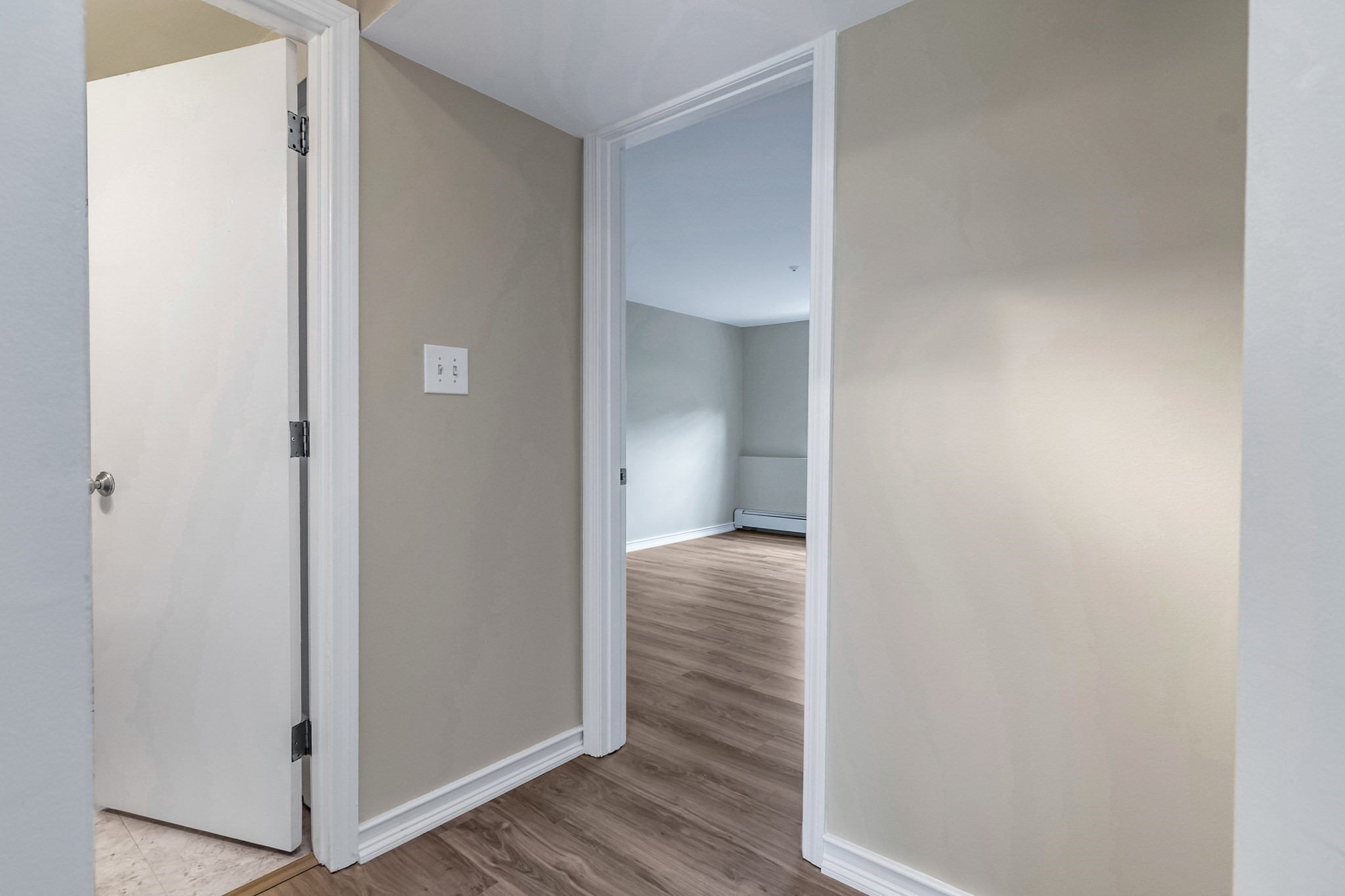 55 Fernview Ave # 8 Property Photo 13