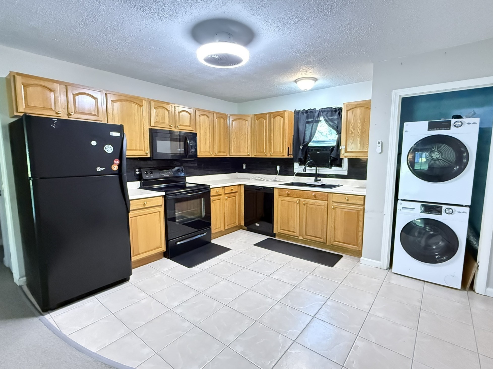 93 Center Depot Road # 53 Property Photo 2