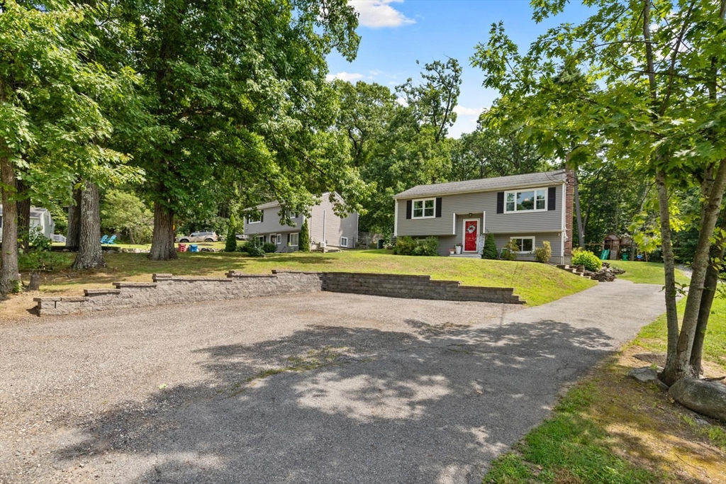 133 Willowdale Rd Property Photo 2