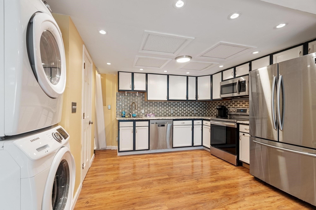 5 Mulberry St Property Photo 4