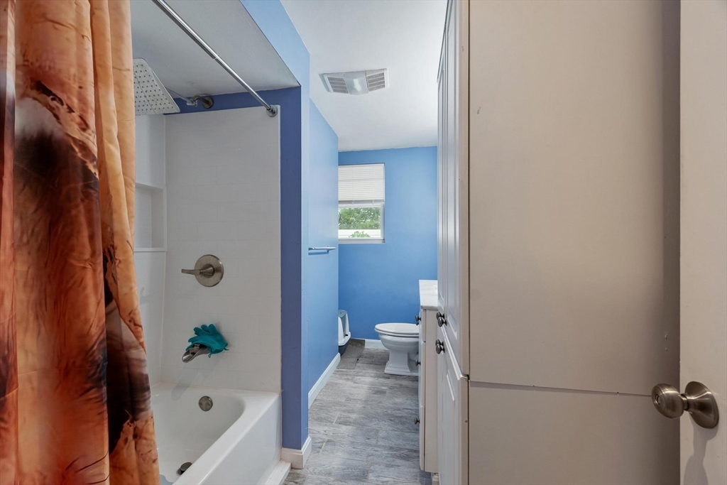 5 Mulberry St Property Photo 10