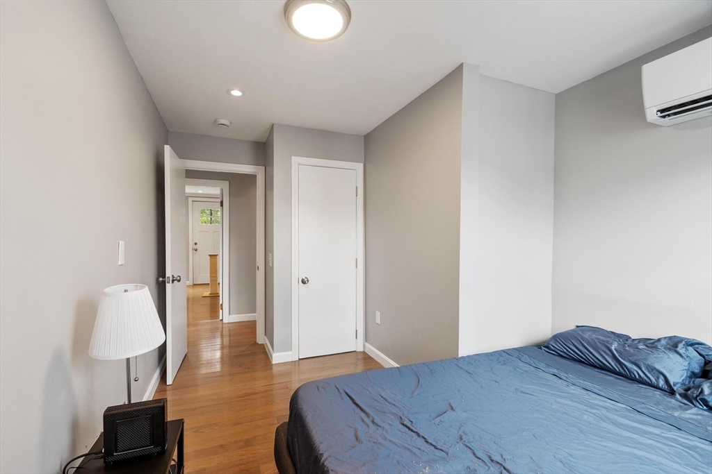 5 Mulberry St Property Photo 11