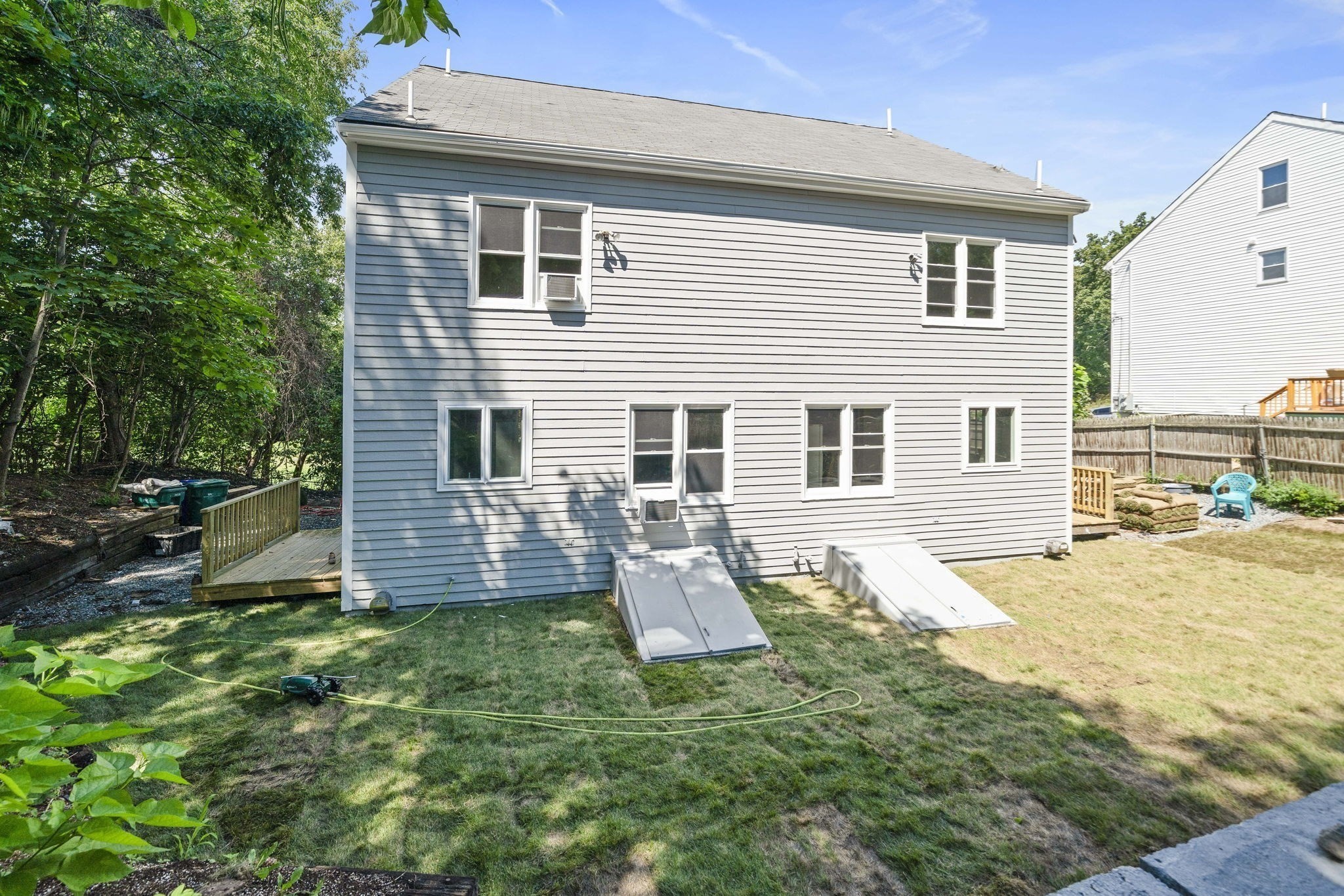 30 Lawn St # 30 Property Photo 22