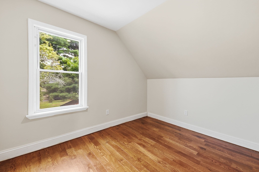 222 Hamilton St Property Photo 14
