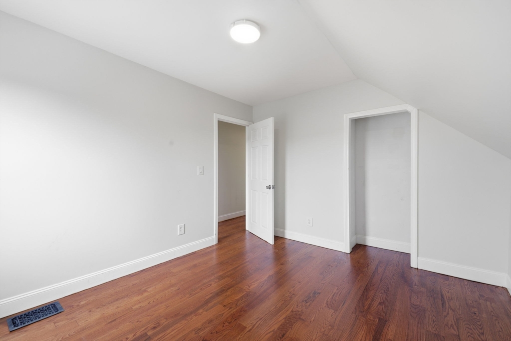 222 Hamilton St Property Photo 16